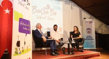 Sosyal demokrat başkanlar Efes Selçuk'ta 'Yerel Değişimi' konuştu