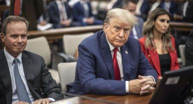 Trump davasında 3. gün: Mahkemeye terk etti!