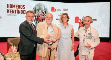 Uluslararası Homeros Festivali dolu dizgin devam ediyor