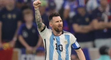 Yılın en iyi oyuncusu Lionel Messi