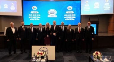 Akıllı KOBİ İzmir Dijital Dönüşüm Konferansı’na yoğun ilgi