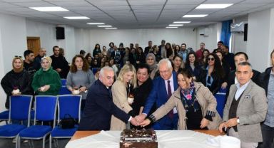 Başkan Selvitopu Öğretmenler Günü'nü kutladı