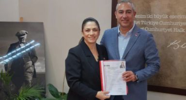 CHP’li Birgül Sural Üner, aday adaylığı dosyasını teslim etti!