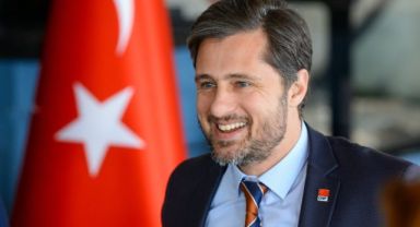 CHP Parti Sözcüsü Deniz Yücel oldu