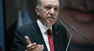 Cumhurbaşkanı Erdoğan: İnsanımızın günlük hayatında yaşadığı sıkıntıları görmezden geliyor değiliz