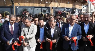 Galatasaray Başkanı Dursun Özbek’ten deprem bölgesi Hatay’a ziyaret