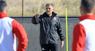 Karşıyaka’da Recep Umut, taraftara ve yönetime teşekkür etti