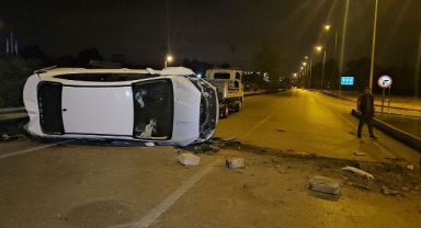 Kontrolden çıkan araç takla attı: 5 yaralı