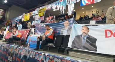 Kulisler hareketli... İzmir'den kimler PM ve YDK adayı oldu?