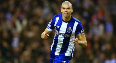 Pepe, Şampiyonlar Ligi’nde gol atan en yaşlı futbolcu oldu