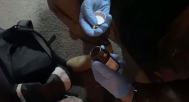 Ünlü sosyal medya fenomeni uyuşturucu taşırken yakalandı!