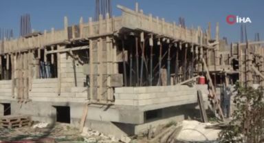 Yevmiyelerin bin 500 lirayı bulduğu enkaz kentte iş var, işçi yok