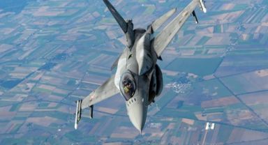 ABD F-16 savaş uçağı Sarı Deniz’de düştü