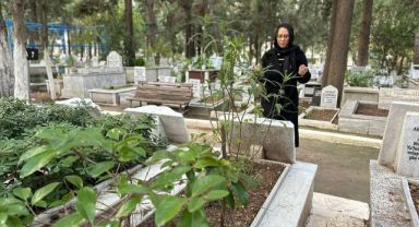 AK Partili Çankırı merhum Işılay Saygın’ı kabri başında andı