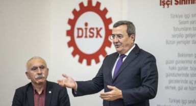 Başkan Batur’a bir destek de emekçilerden