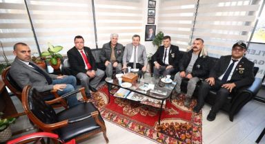 Başkan Batur: Şehit aileleri bizim onurumuz