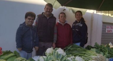 CHP’li Şen: Urla üreticinin ürünleri kapınızda olsa?