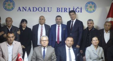 Deva Partisi Karabağlar Belediye Başkan Adayı Abdullah Kaya’nın Anadolu Birliği derneği ziyareti