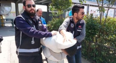 Eğlence yerinde 4 kişiyi vurdu,