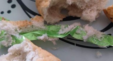 Ekmek diye aldı, içinden naylon çıktı