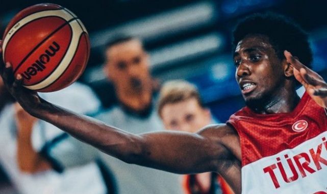 Galatasaray, Muhaymin Mustafa ile yollarını ayırdı