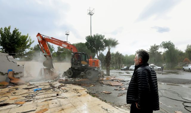 İlk kepçeyi Başkan Sandal vurdu!