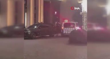 İzmir'de AVM yakınında silahlı kavga: 1 yaralı