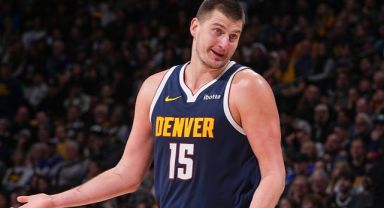 Nikola Jokic’in tarihe geçtiği maçta Nuggets, Grizzlies’ı farklı yendi
