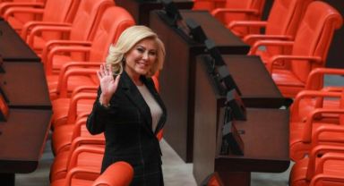 AK Partili Bursalı'dan CHP ve Soyer'e hodri meydan