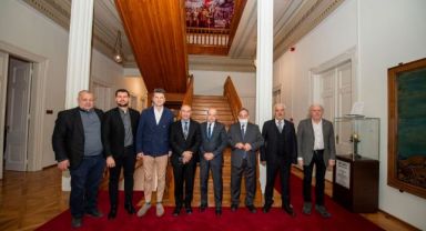 Başkan Soyer’e Kosova Rumeli derneğinden destek