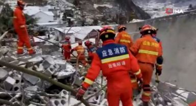 Çin’de heyelan: 47 kişi toprak altında kaldı