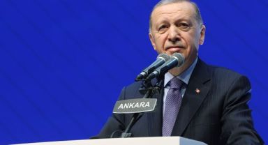 Cumhurbaşkanı Erdoğan: Tüm oyun planlarını yalan ve algı üzerine kuran iş bilmezlerin elinde şehirlerimiz perişan oldu