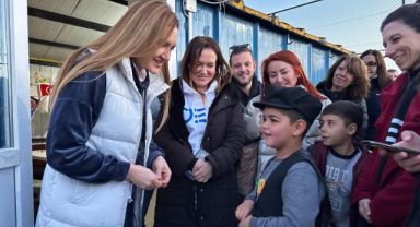 DEÜ ekipleri Malatya'da Konteyner Kenti ziyaret etti
