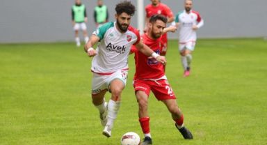 Enes Nalbantoğlu atıyor, Karşıyaka kazanıyor