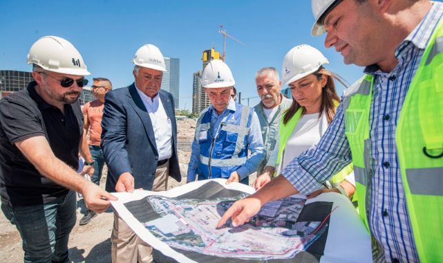 İzmir’in merkezinde yeni bir dünya doğuyor