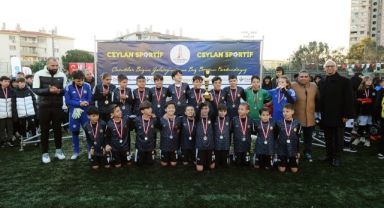 Karşıyaka'da futbol rüzgârı esti