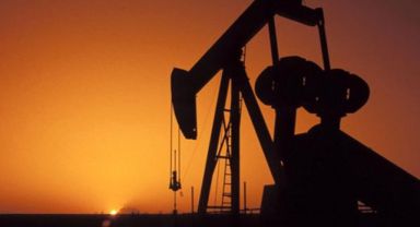 Petrol fiyatları sert düştü