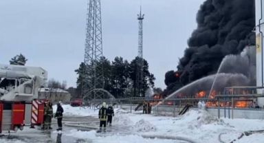 Rusya, Ukrayna’ya ait dronu düşürdü: Petrol tesisinde yangın çıktı