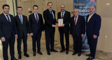 Suudi Arabistan’ın görkemli binalarını Türk doğal taşları süsleyecek