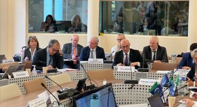 Başkan Tunç Soyer Avrupa Konseyi toplantıları için Paris’te