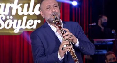 Bergama’da Hüsnü Şenlendirici sürprizi!