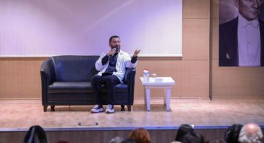 Buca Belediyesi’nden Sevgililer Günü’ne özel gösteri