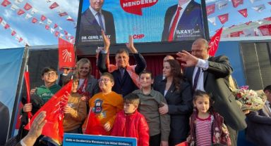 CHP Büyükşehir Adayı Tugay'dan 'logo' salvosu: Utanıyorlar!