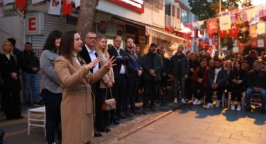 CHP Efes Selçuk meclis üyesi adaylarını tanıttı: Güçlü meclis aydınlık gelecek