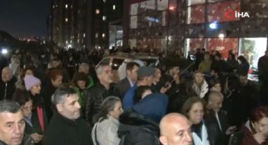 CHP’lilerin İstanbul İl Başkanlığı önündeki protestoları devam ediyor
