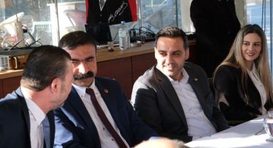 Çiğli Belediye Başkan Adayı Onur Emrah Yıldız: Birleşe birleşe kazanacağız!