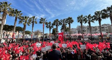 Dikili'nin Bağımsız Adayı Kemal Doyuran coşkuyla karşılandı