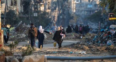 İsrail, Gazze’de gıda yardımı bekleyen sivilleri vurdu: 77 ölü, 250'den fazla yaralı