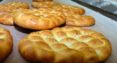 İzmir'de ramazan pidesi fiyatı belli oldu