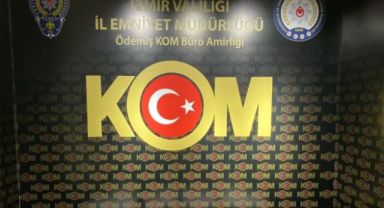 İzmir'de tefecilik yapan 3 kişiye gözaltı